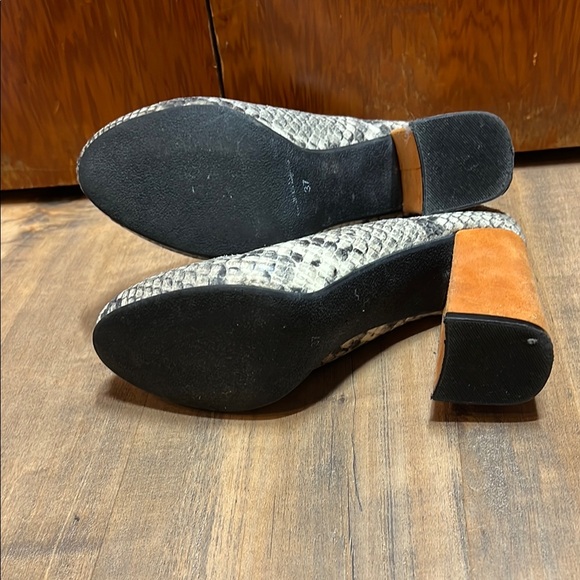 Orange and Gray Snakeskin Heels - Picture 3 of 5
